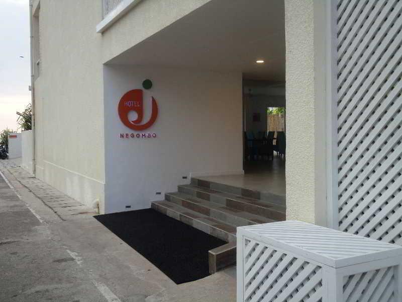 J Negombo